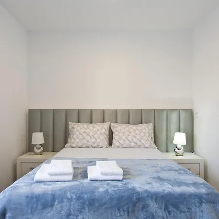 度假居 Casa De Cristelos *