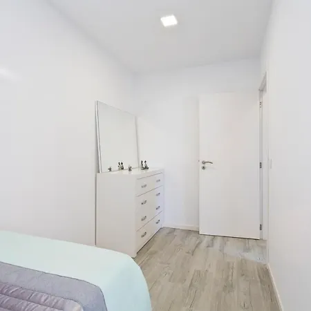 펜션 Casa De Cristelos 로우사다